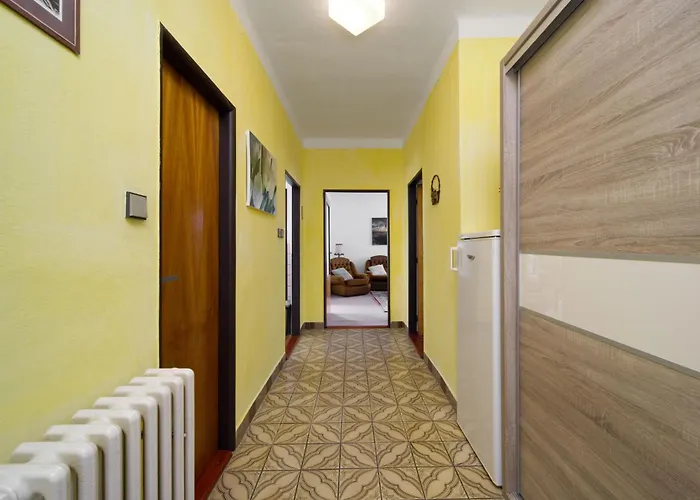 By Interhome Сasa de vacaciones Neurazy