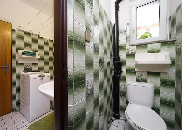 By Interhome